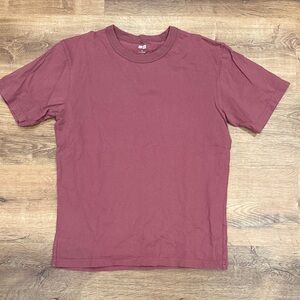 Uniqlo Men's Burgundy Heavyweight Short Sleeve Tee